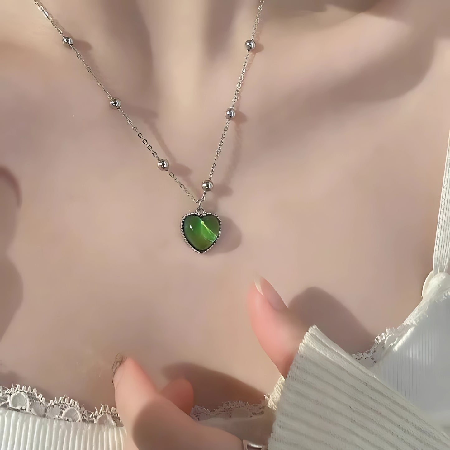 Collar Mágico de los Sentimientos - Cambia su color